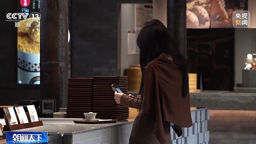 文创产品“生长”出消费新场景AI赋能让“成都礼物”加速上新(图2)