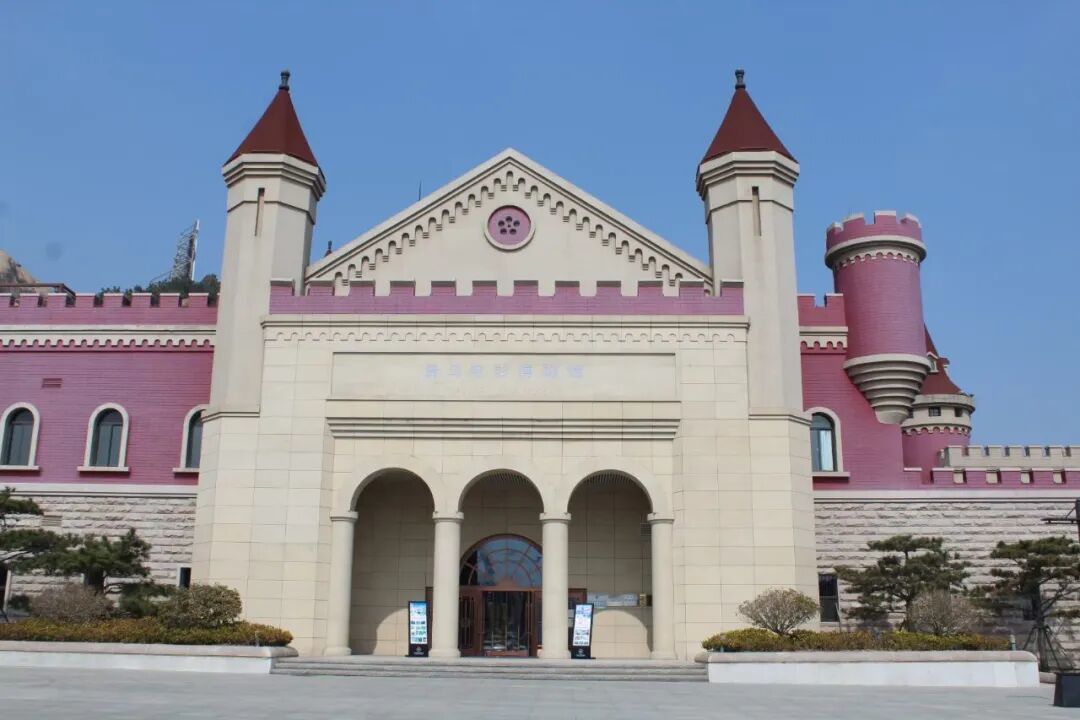 中国短剧“破圈”出海青岛如何以“微”见“大”?(图1)