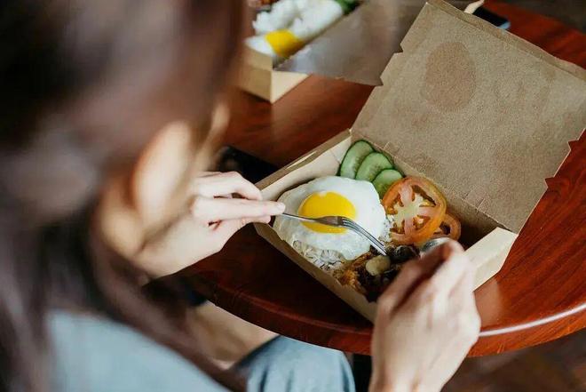 人民日报、新华社、央视接连发声!(图3)