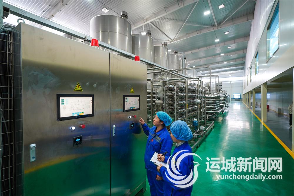 九游娱乐:果汁飘香“织造”未来(图1)