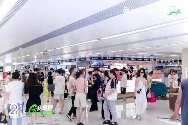 这个开业15年、日均客流10万+的商场年轻人为什么超爱逛?(图2)