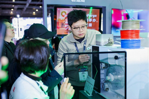 首日破三千万!创想三维2026全球3D打印众筹王者(图3)