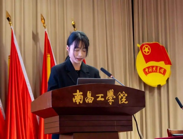 拥抱AI浪潮——专访“AI与短漫剧产业学院院长、南昌工学院副校长徐九南”(图3)